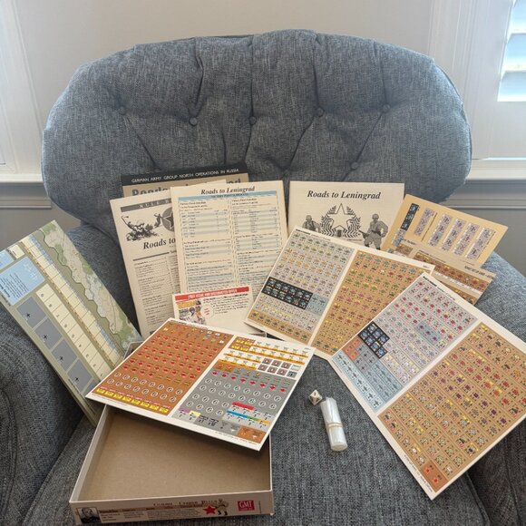 Roads to Leningrad: Battles of Soltsy and Staraya Russa, 1941 (open, unpunched) - Picture 7 of 15